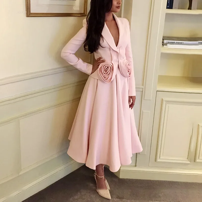 

French Elegant Style 2024 Spring New Style Deep V-neck Pink Three-dimensional Rose Coat High Waist Skirt Suit