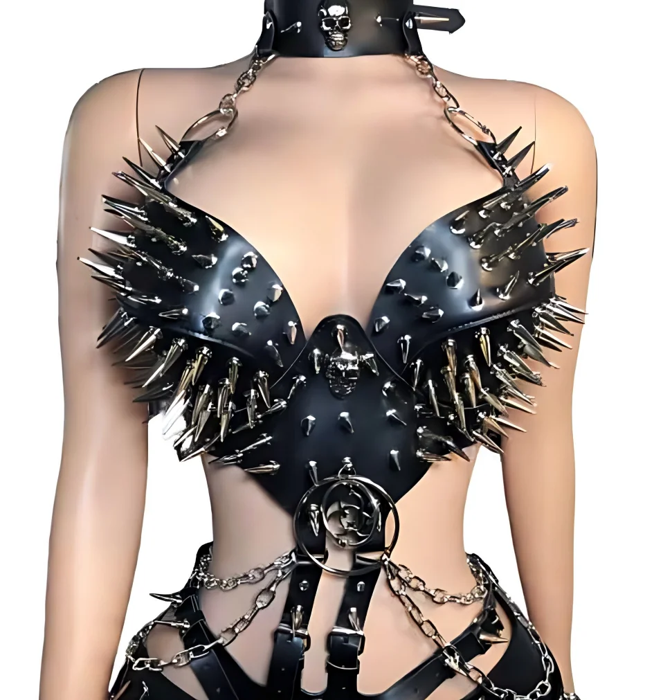 

Черный гранж-топ Y2K в стиле 2000-х годов из искусственной кожи с застежкой на шее, эмо-бюстье с шипами и заклепками, готический панк-рок наряд для фестиваля с заклепками и шипами
