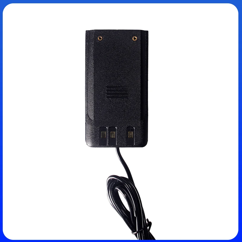 Baofeng DM-1701 Eliminatore di batterie DM-1701A Caricabatteria per auto Accendisigari 7.4V Per DM1701 HamRadio DMR Accessori per radio digitali