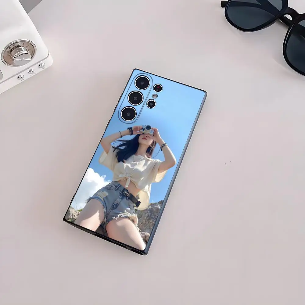 Youthful And Energetic Girl Phone Case For Samsung S26 S25 Edge S24 S23 S22 Ultra Plus Fe A57 A37 A17 A56 5G Silicon Cover