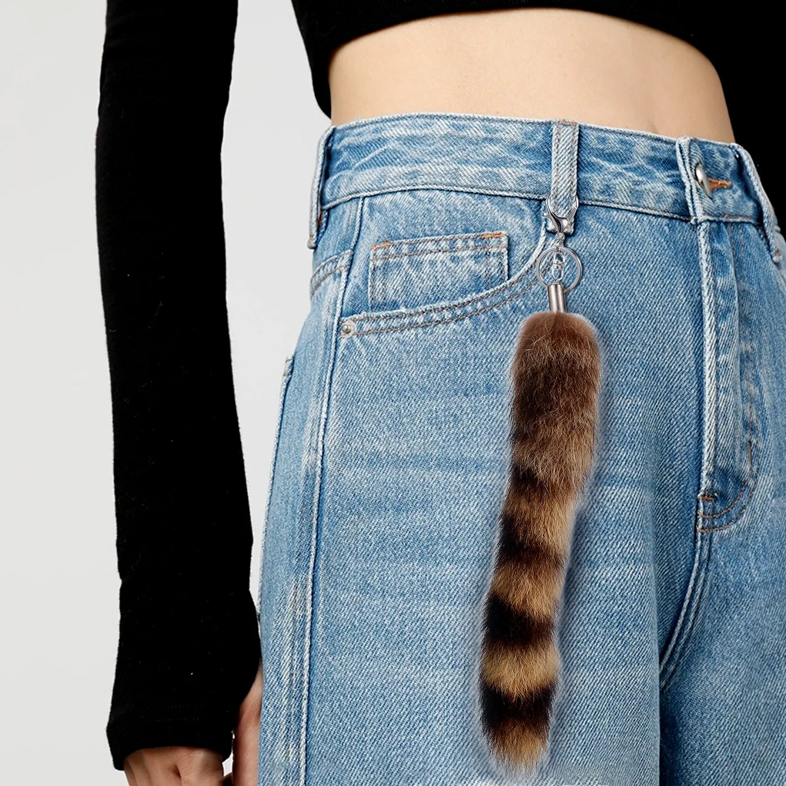 

Брелок-хвост енота, миниатюрный металлический брелок-хвост, подвеска для сумки, для ключей от машины, эстетичный аксессуар