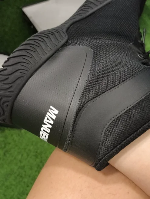 

New summer hot lightweight boxing wrestling shoes training shoes unisex fighting high top shoes weightlifting gym very good