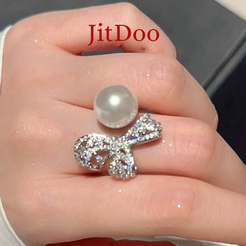 

JitDoo Gorgeous Bow Pearl Ring for Women Fashion Female Fashion Bright Zircon Jewelry for Engagement Ceremony Party Accessories