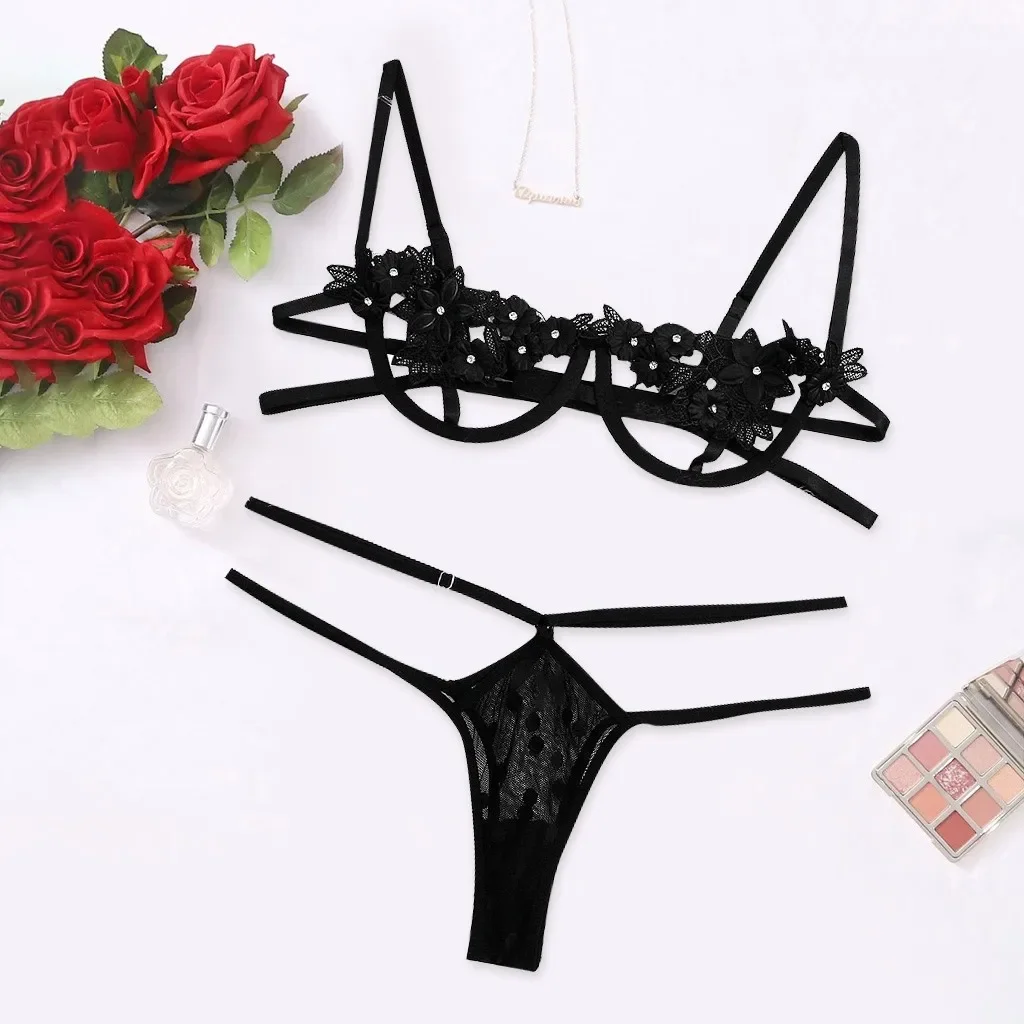 Sexy Hollow Out Women\'s Bra Lingerie Panties Set Plus Size Black Red White Elegant Embroidery Underwear Briefs Underwire Bra Set