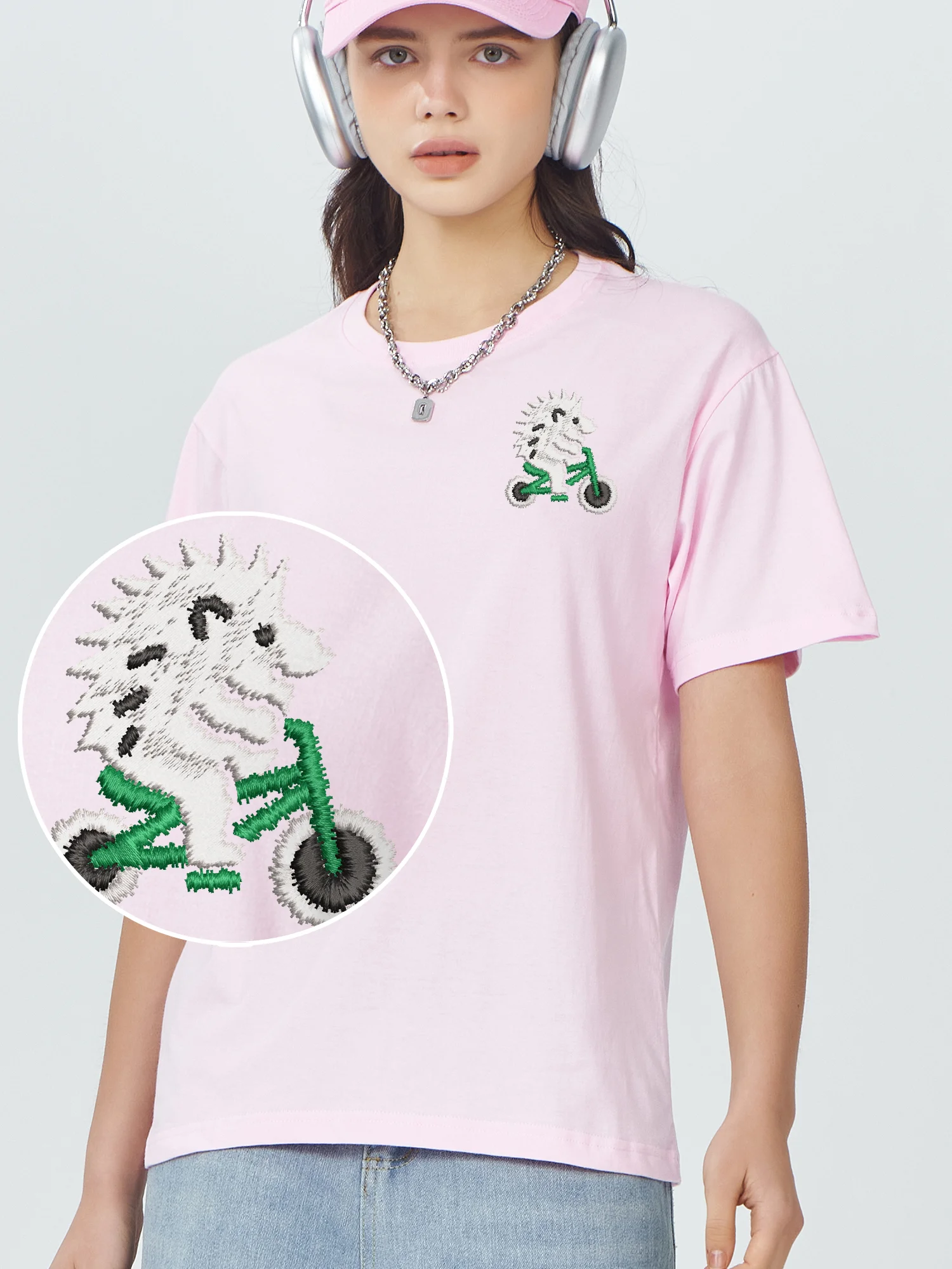 Cute Hedgehog Riding Bike Embroidered Cotton Tshirt High Quality Fashion Casual Comfortable Embroidery Clothes