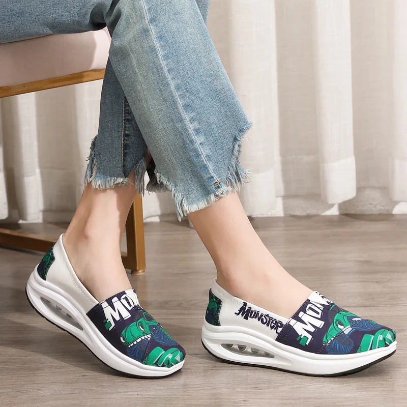 Sneakers Women Fashion Printing Canvas Shoes Autumn Wedge Platform Casual Sport Shoes Female Outdoor Rocking Shoes Zapatillas