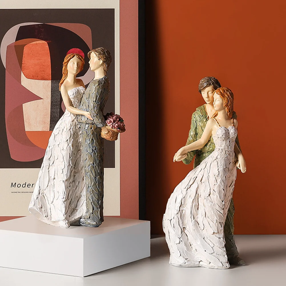 

Handmade Couple Resin Art Decoration Simulation Figure Tabletop Ornament for Home Desk Bookshelf Decor Affordable Gift Idea