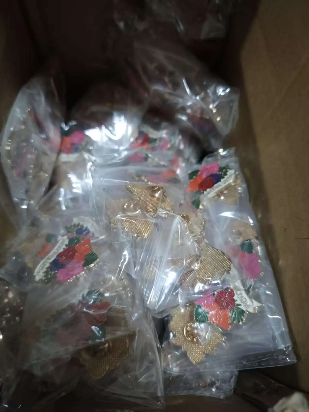 Phenomenal Woman Flower Enamel Pins Golden Just One More Chapter Book /Witches Brew Cup / Paper Cranes Metal Brooches