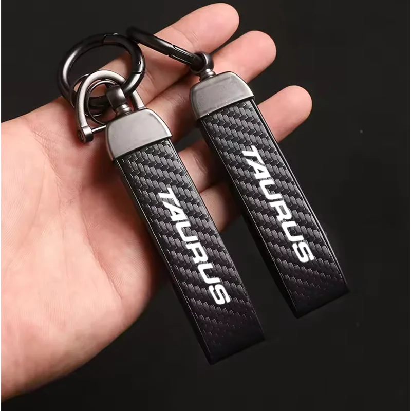 

Carbon fiber Leather Car Keyring Exquisite Anti-lost Car Keychain For Ford Taurus 2011 2014 2015 2016 2018 2020 2021 2022