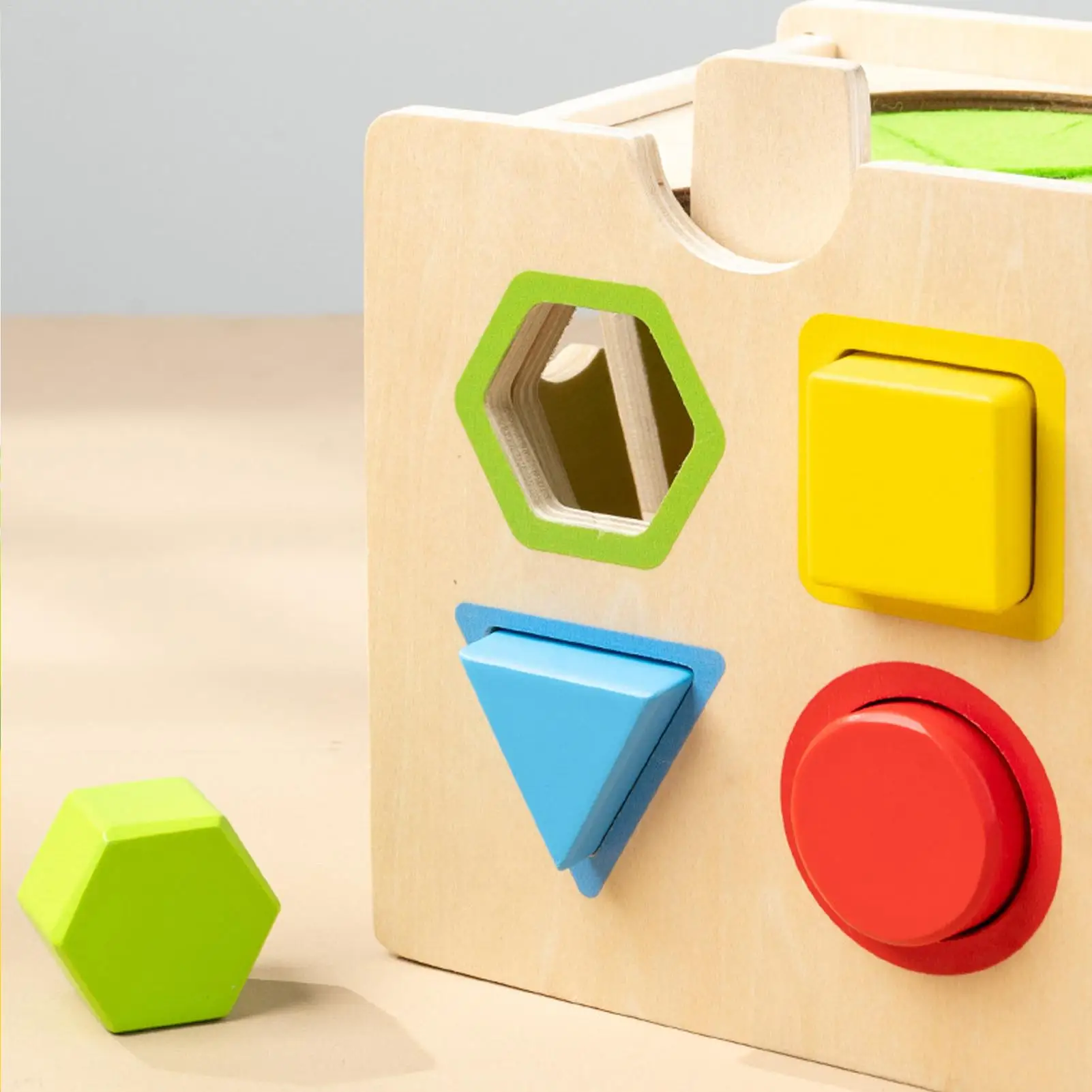 กล่องสมบัติเสริมพัฒนาการเด็กเล็ก 8 in 1 ฝึกการจดจำและจับคู่สี ของเล่นเสริมทักษะแบบหยอดเหรียญ