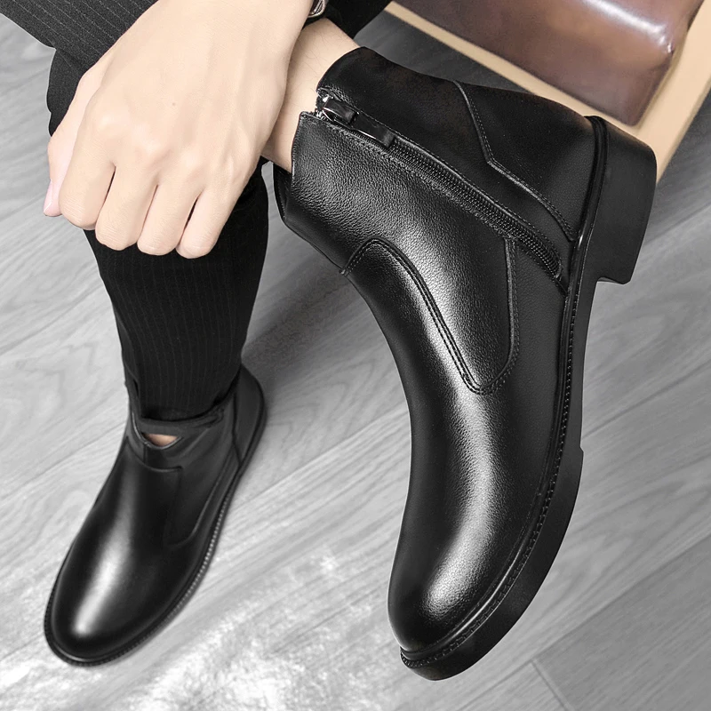 2025 Winter Velvet Warm and Comfortable Cotton Boots High-quality Men's Top Layer Fashionable Side Zipper Casual Leather Shoes