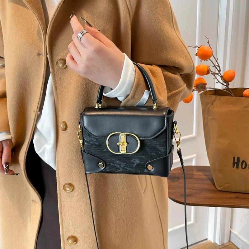 

Stylish Leather Ladies Handbag Crossbody Bag Shoulder Strap Design Tote Messenger Bag Women Classic Elegant