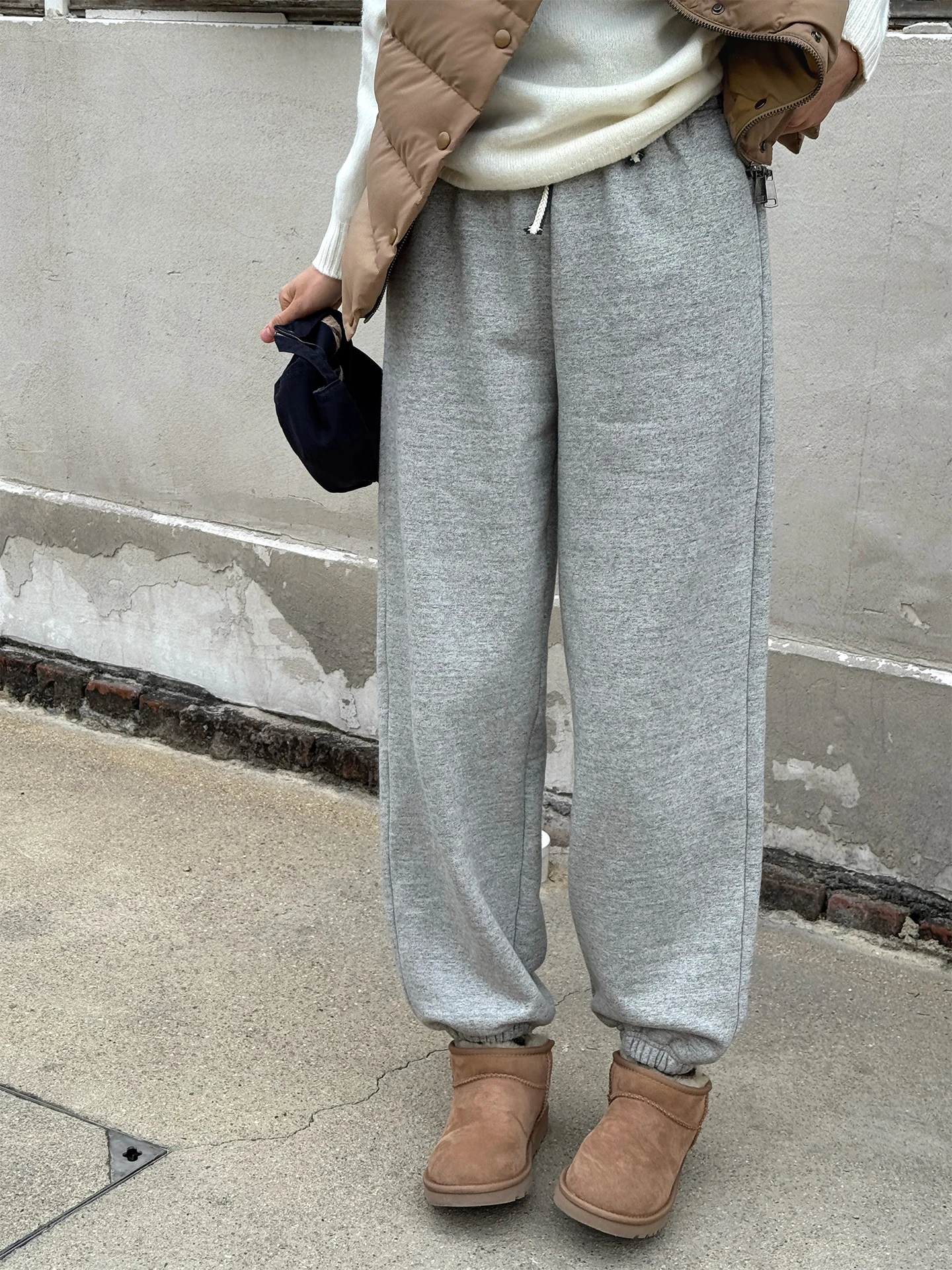 

Женские спортивные брюки прямого кроя на флисовой подкладке, повседневные свободные хлопковые брюки на раннюю весну с молнией на талии