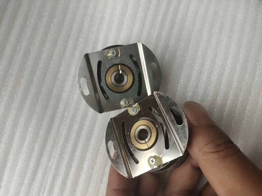 Gebrauchter NH4-17LS65CAT test ok