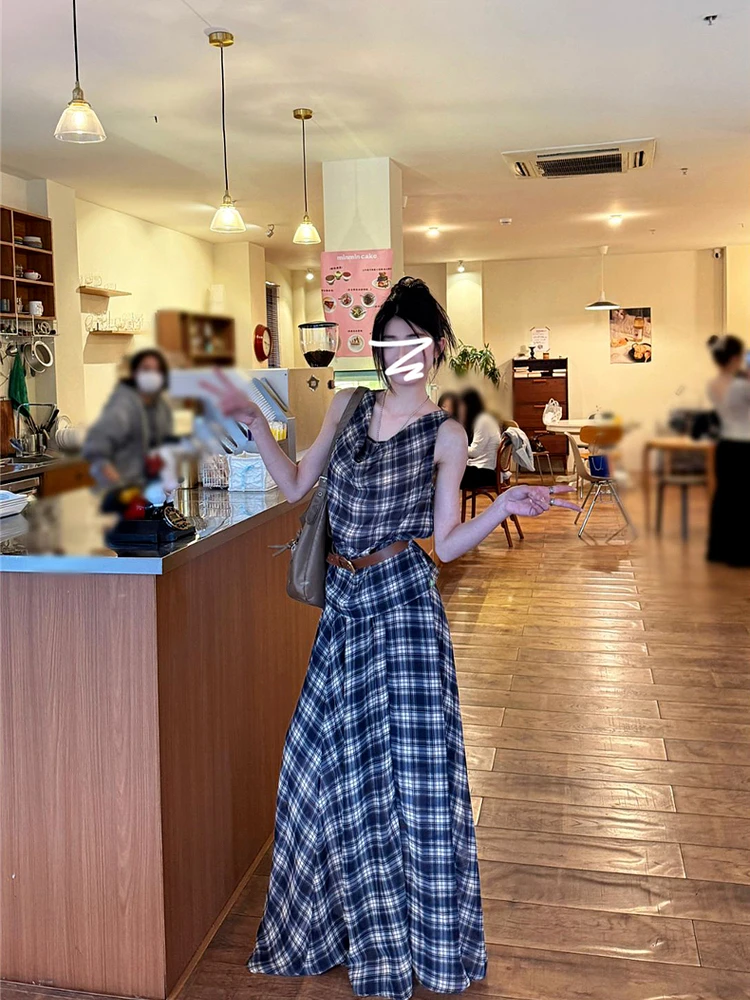 

Spicy Girl Retro Plaid Print Halter Neck Sleeveless Short Top Summer Pure Desire Design Irregular Midi Skirt Fashion Set