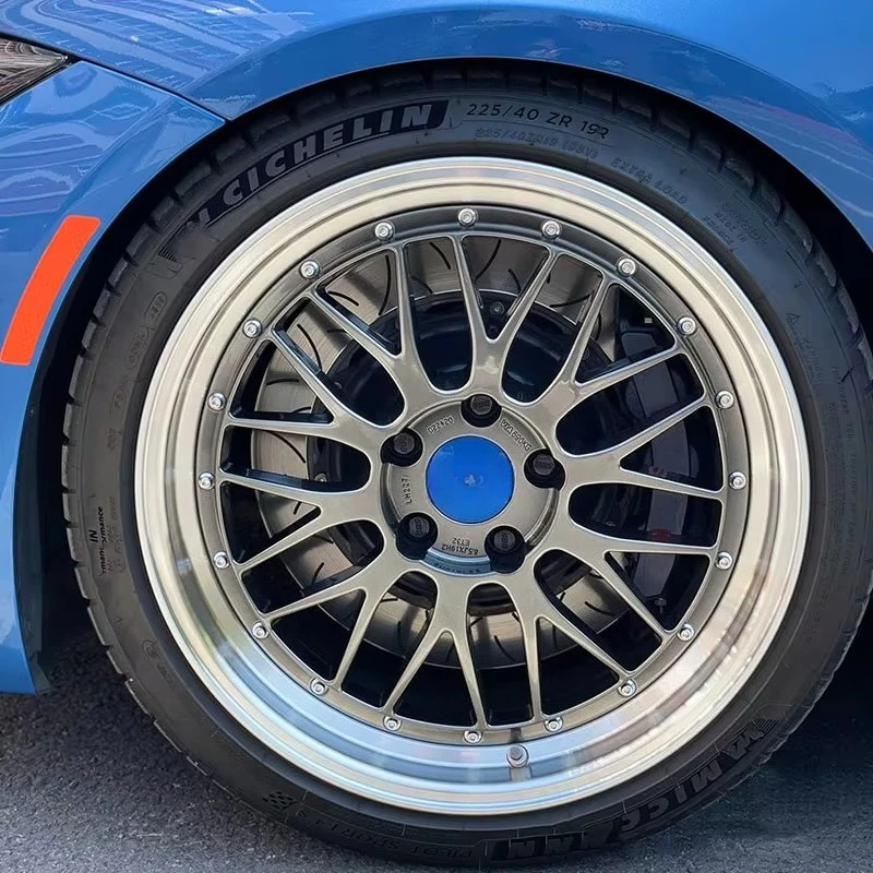

Suitable for KLAKLE Spare Parts Car Accessories Auto Brake Systems GTS6 Brake Caliper for Nissan Skyline R33 Gtr 1997