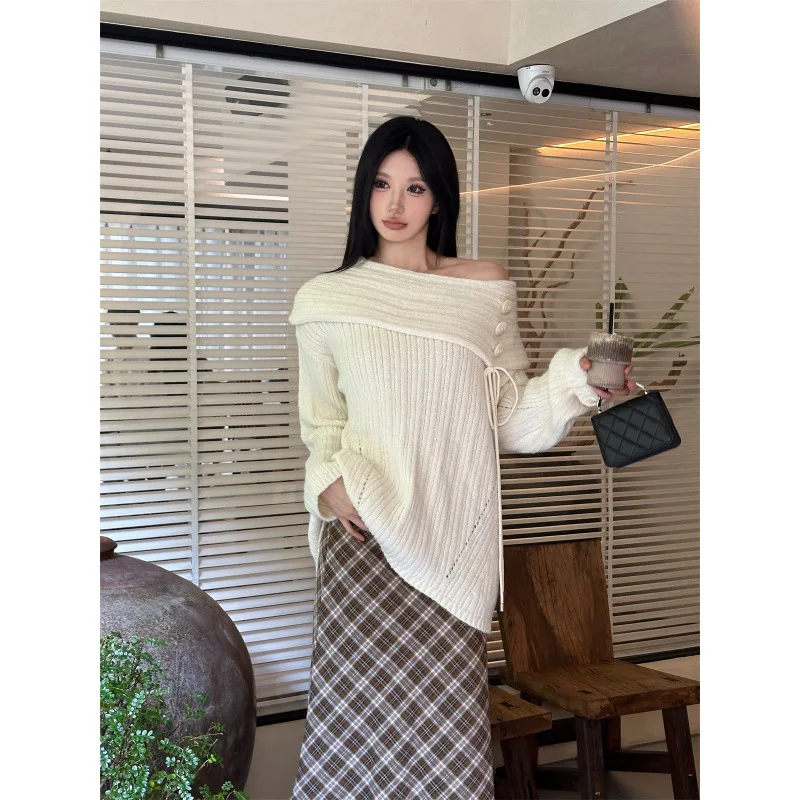 

Elegance Beige Sexy Aesthetic Off Shoulder Bandage Knitwate Women Autumn Winter Fashion Long-sleeve Slim Casual Knitted Sweater
