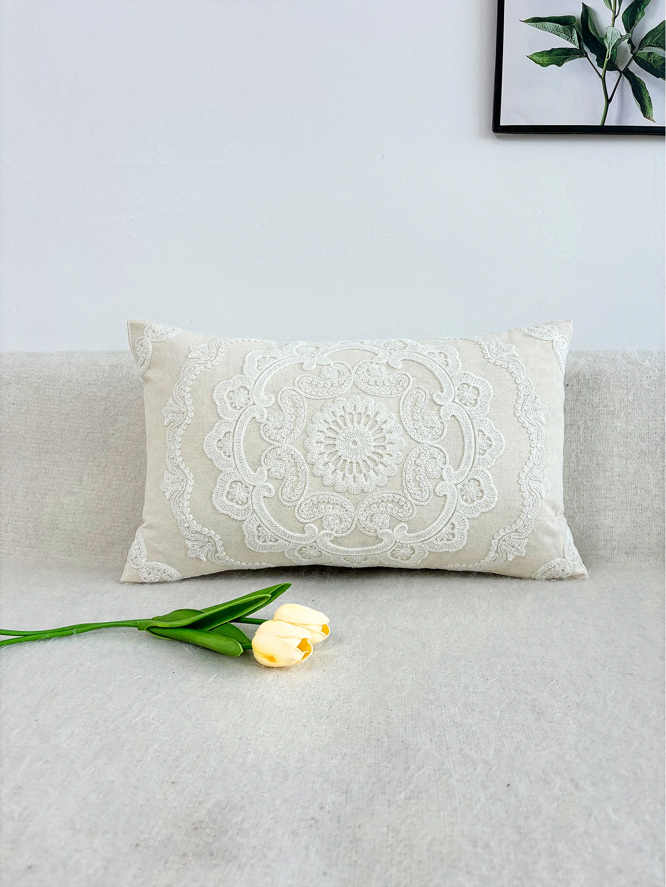 1pc, Exquisite Hand-Embroidered Round Pillowcase Zippered Throw Pillow Cover for Stylish Home Accent Pillow Insert Not Included