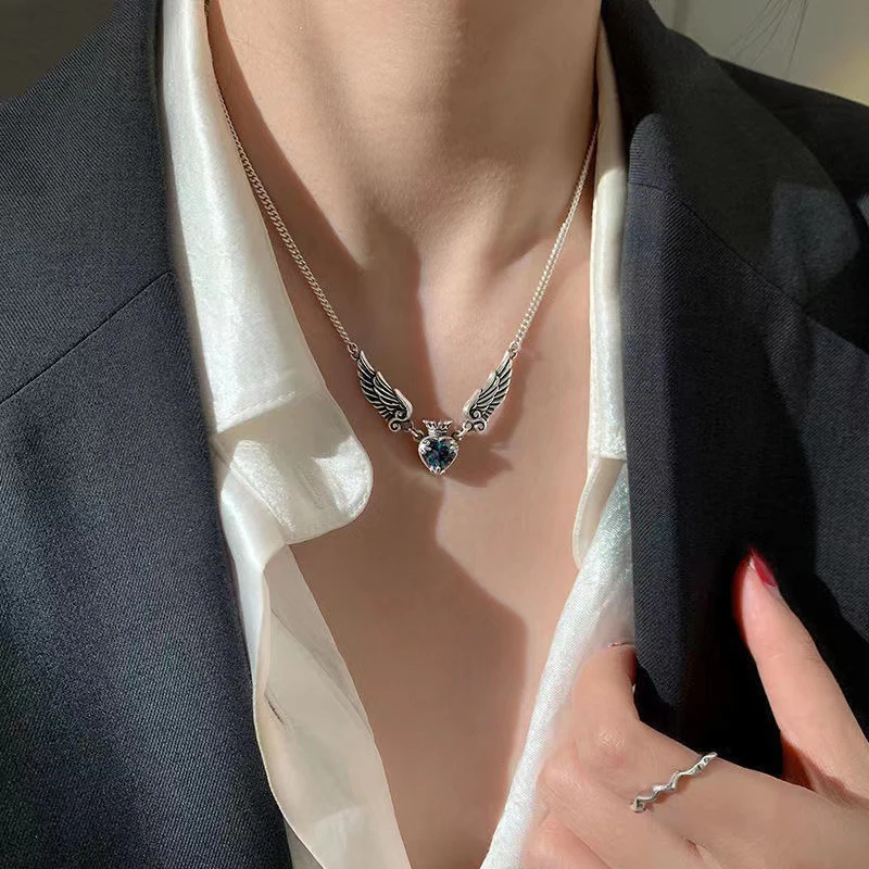 Vintage القوطية القلب تاج أجنحة الملاك قلادة قلادة المرأة موضة حساسة الحب على شكل المناجد زوجين قلادة #3