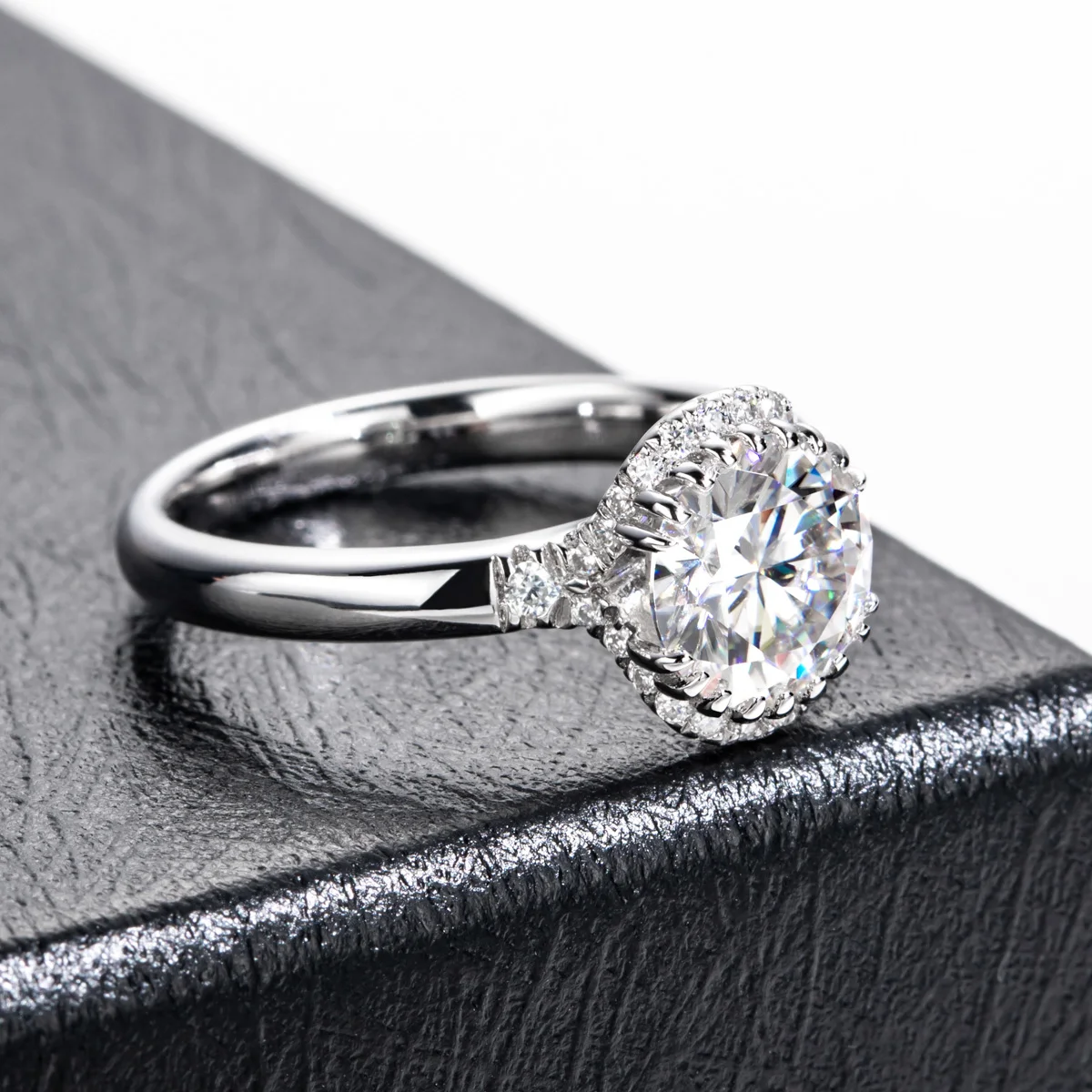 AliMoss 2ct D اللون مويسانيتي خاتم الخطوبة 14k مطلية بالذهب العصابات الزفاف هالة وعد خواتم للنساء هدايا مجوهرات