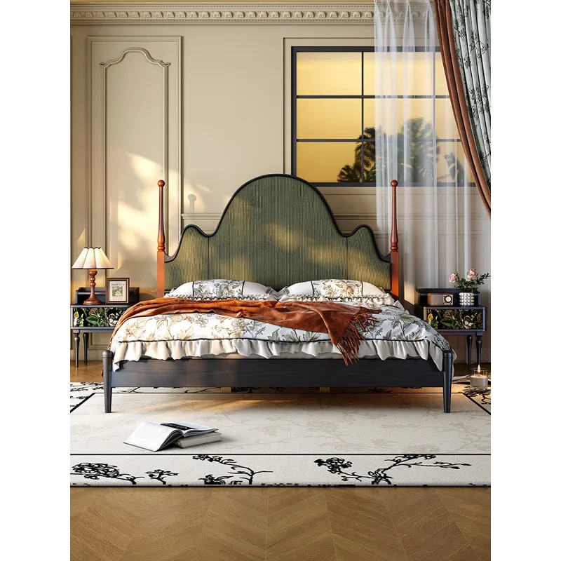 French solid wood bed retro master bed 1.8 meters 2 meters medium ancient double bed