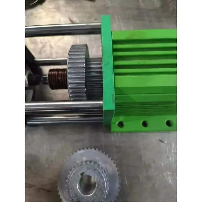 

Non-powered spindle BT30 cylinder pneumatic semi-automatic tool changer spindle for engraving drilling milling