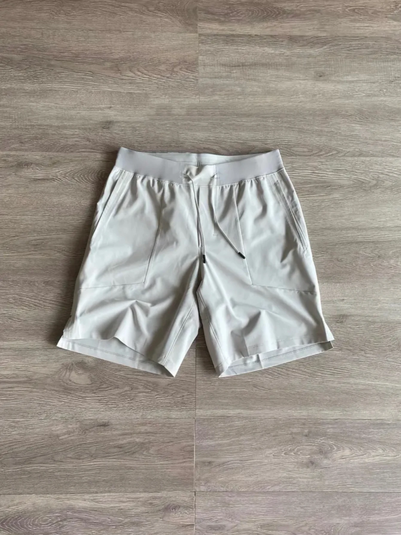 

GGG LU Sensation LTT Men's Lightweight Qui Dry Breathable Fitn Casual Gluel Four-Piece orts Summer Sport orts