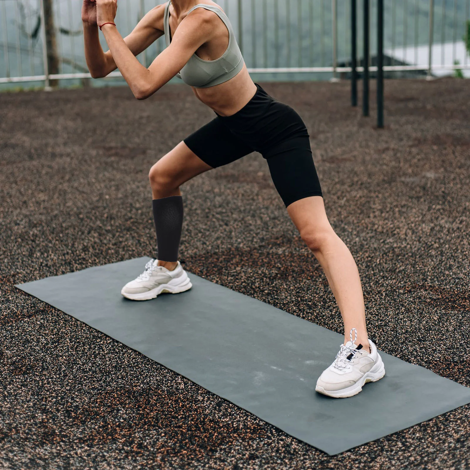 

1 пара компрессионных носков для ног, эластичные рукава до середины икры, черные, поддержка до середины икры, уменьшение отеков, усталость, спорт, бег, прочный