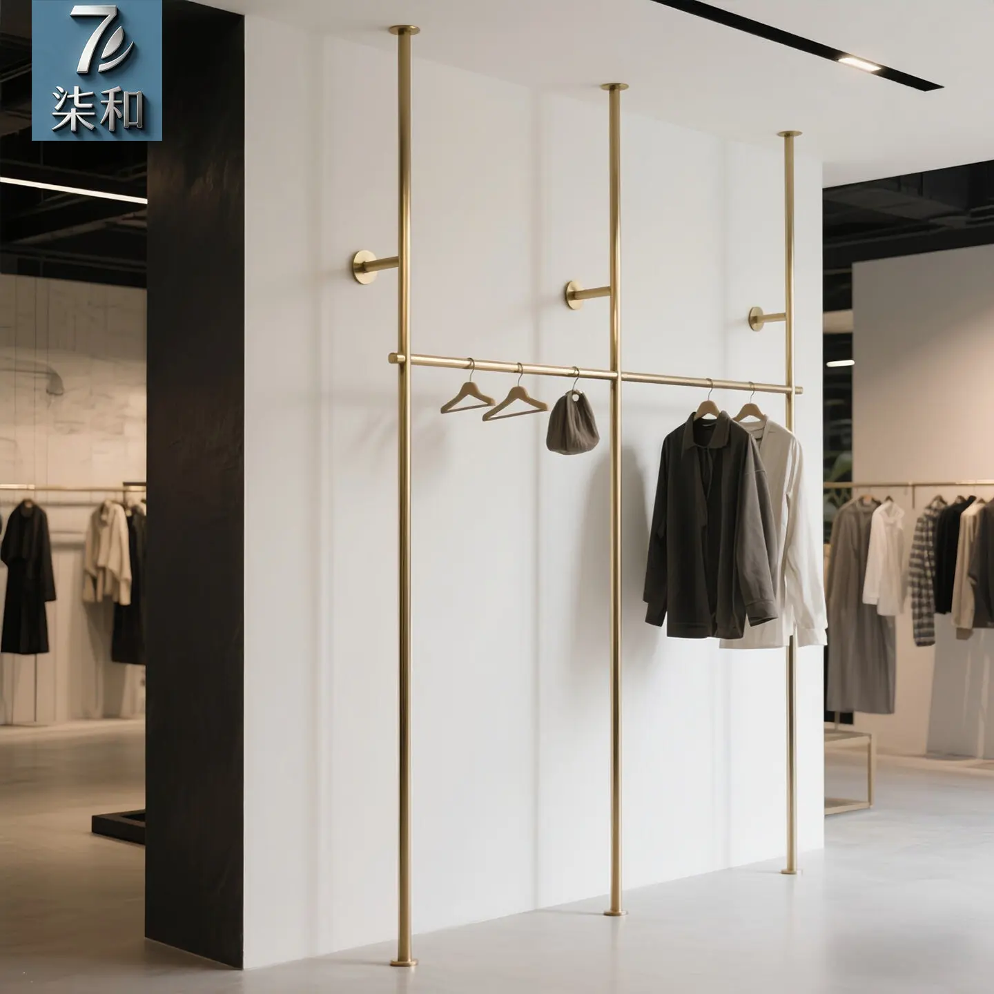 

Clothing store display shelves on the wall Stainless steel hanging clothes racks, columns, clothing store display shelves