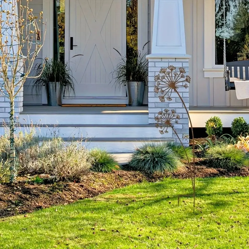 

Metal Decorative Garden Stakes Creative Plant Shaped Ground Stake Art Antique Design Floor Plugs Potted Plants