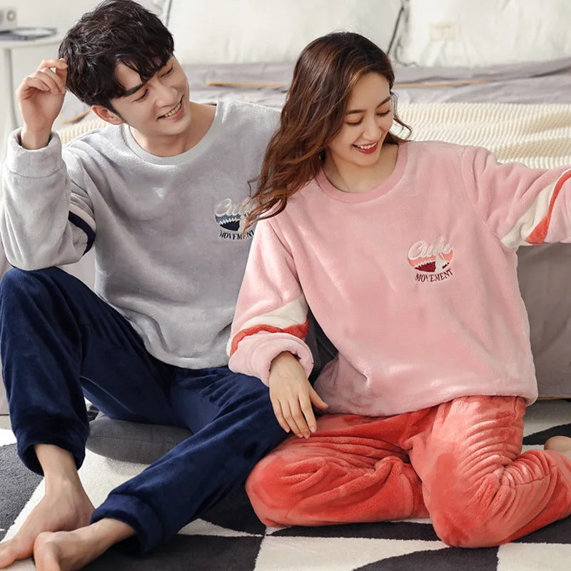 

Couple Sleepwear O-Neck 2PCS Shirt&Pants Suit Coral Fleece Thick Pajamas Pour Femme Home Clothes Winter Warm Loungewear