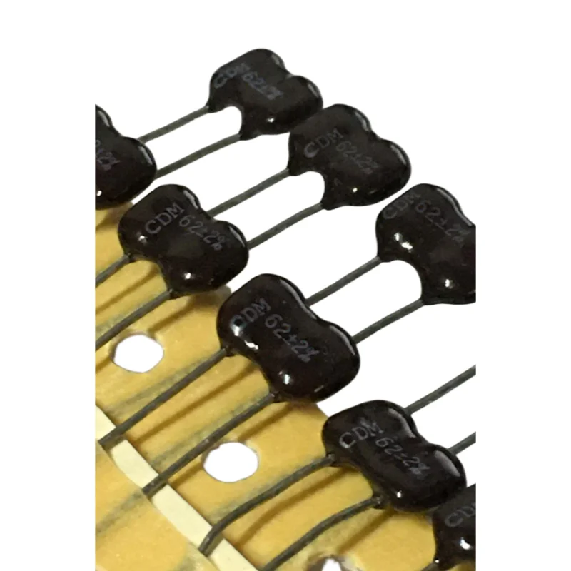 capacitor-de-Audio-original-cdm-cm04ed620j03-serie-62pf-500v-de-mica-prateada