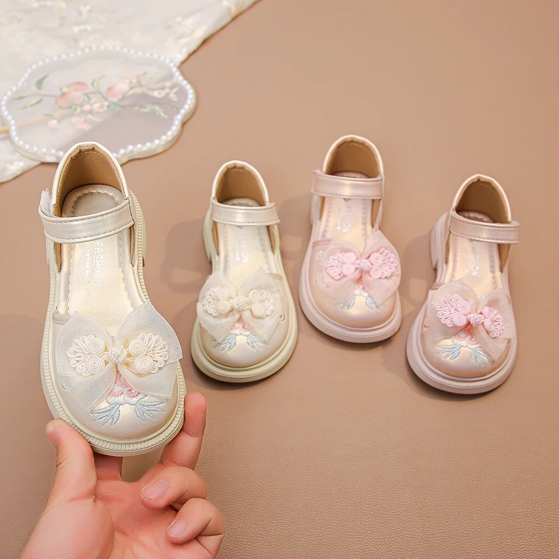 Summer Girls Princess Sandals Chinese Style Bow Kids Embroidered Mary Jane Shoes Non-slip Children Flat Sandals Wedding Party