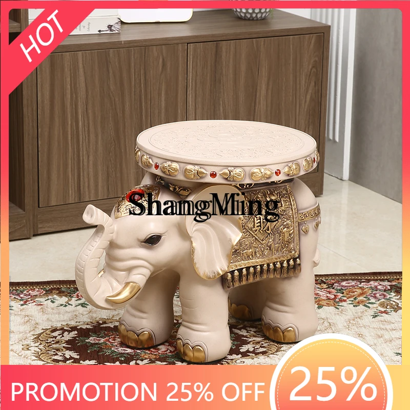 FG elephant ornament, floor-to-ceiling decoration next to the TV cabinet in the , entry-level shoe change stool decoration