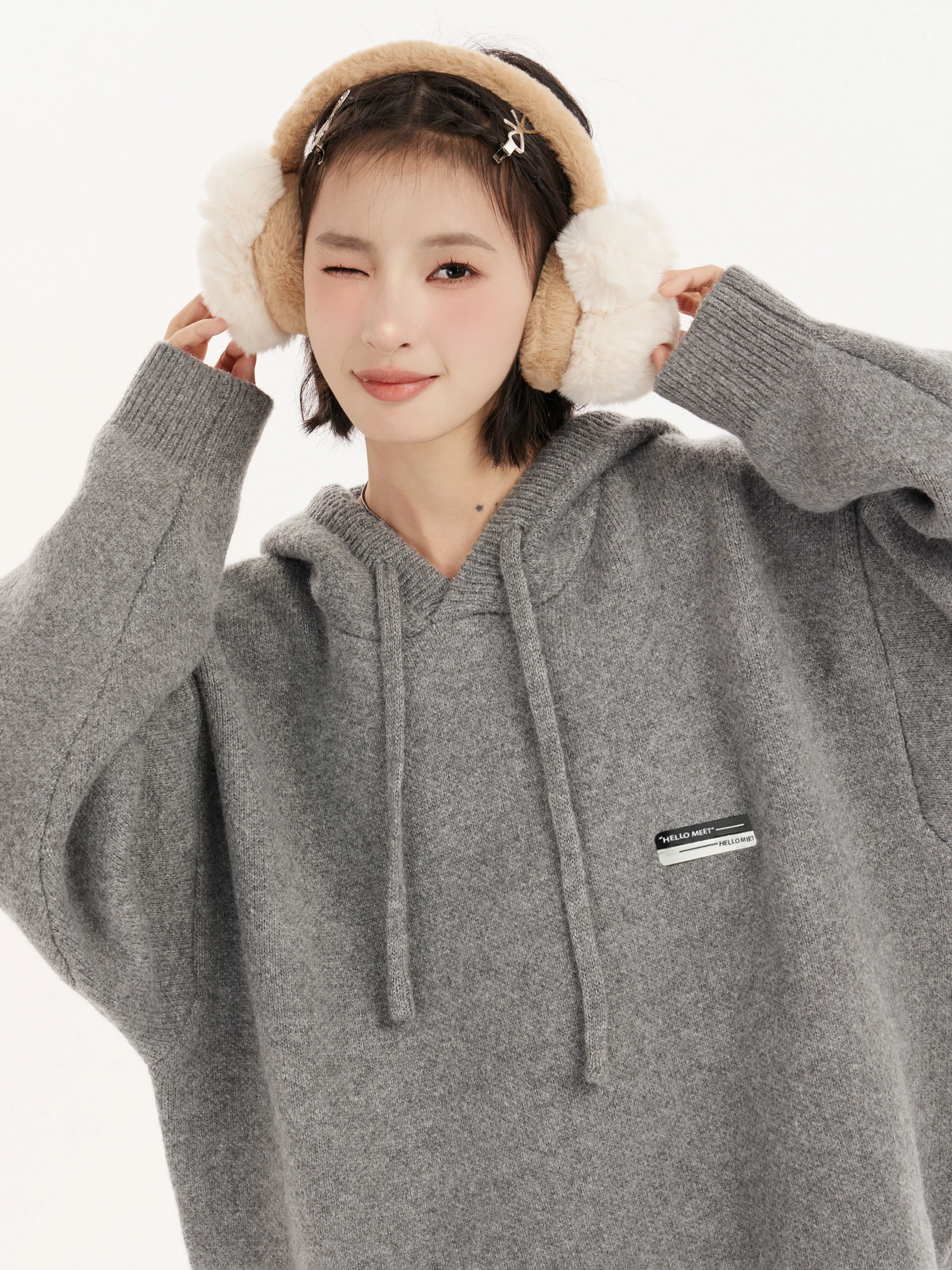 

Gray Hooded Pullover Knitted Sweater Women's Autumn and Winter Fleece-Lined Warm Outer Wear Loose Lazy Style Inner Sweater Coat