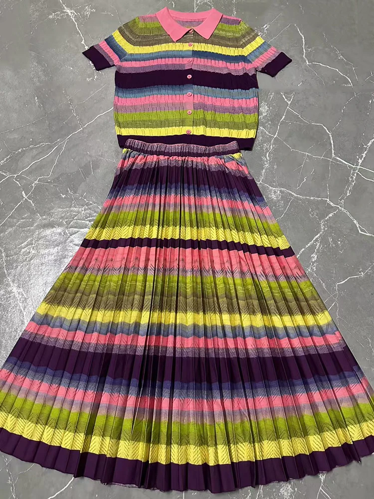 Conjunto cárdigan y falda a rayas retro - alternate angle