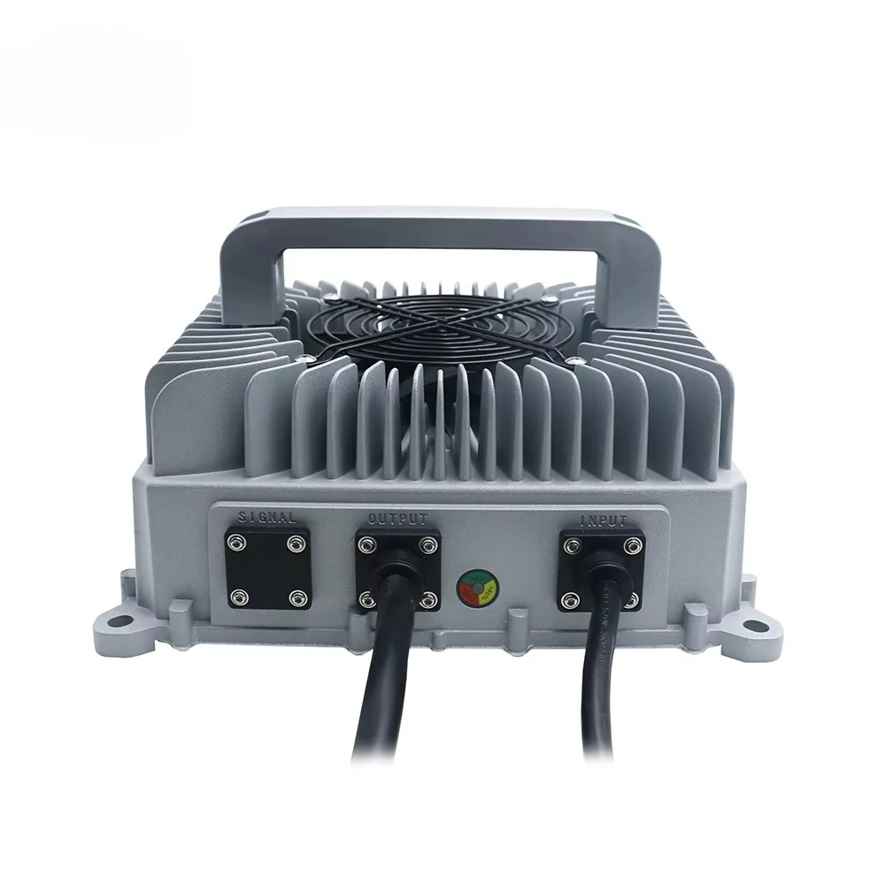 STLF جودة عالية OEM/ODM 12 فولت 100A شاحن بطارية السيارة الأوتوماتيكي شواحن بطارية السيارة لبطارية Lifepo4 للاستخدام الصناعي #2