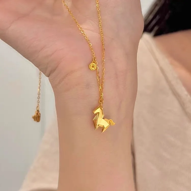 

AETEEY New Chinese Gold Origami 3D Pony Necklace Women Minimalist Light Luxury Zodiac Year Coin Clavicle Chain