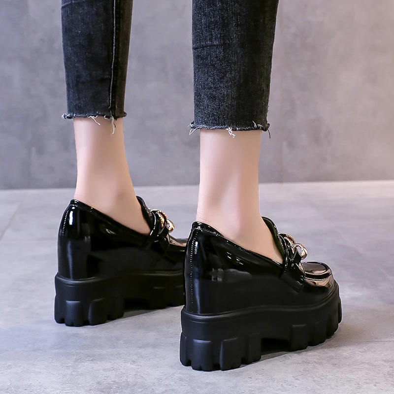 Women Patent Leather Chunky Sneakers Loafers Breathable Chain High Heels Platform Casual Shoes Flats Woman Vulcanize