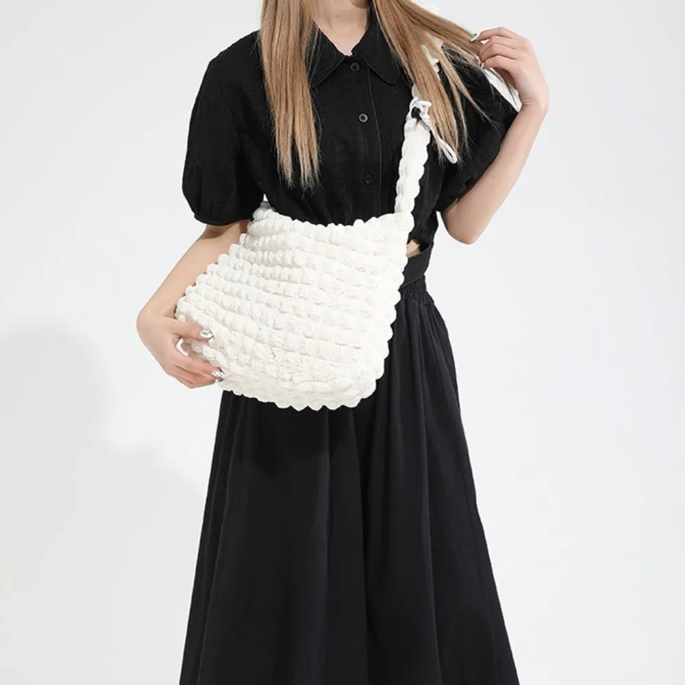 

Zipper Y2K Pleated Purse Nylon Soild Color Drawstring Cloud Bag Padded Soft Ruched Messenger Bag Daily