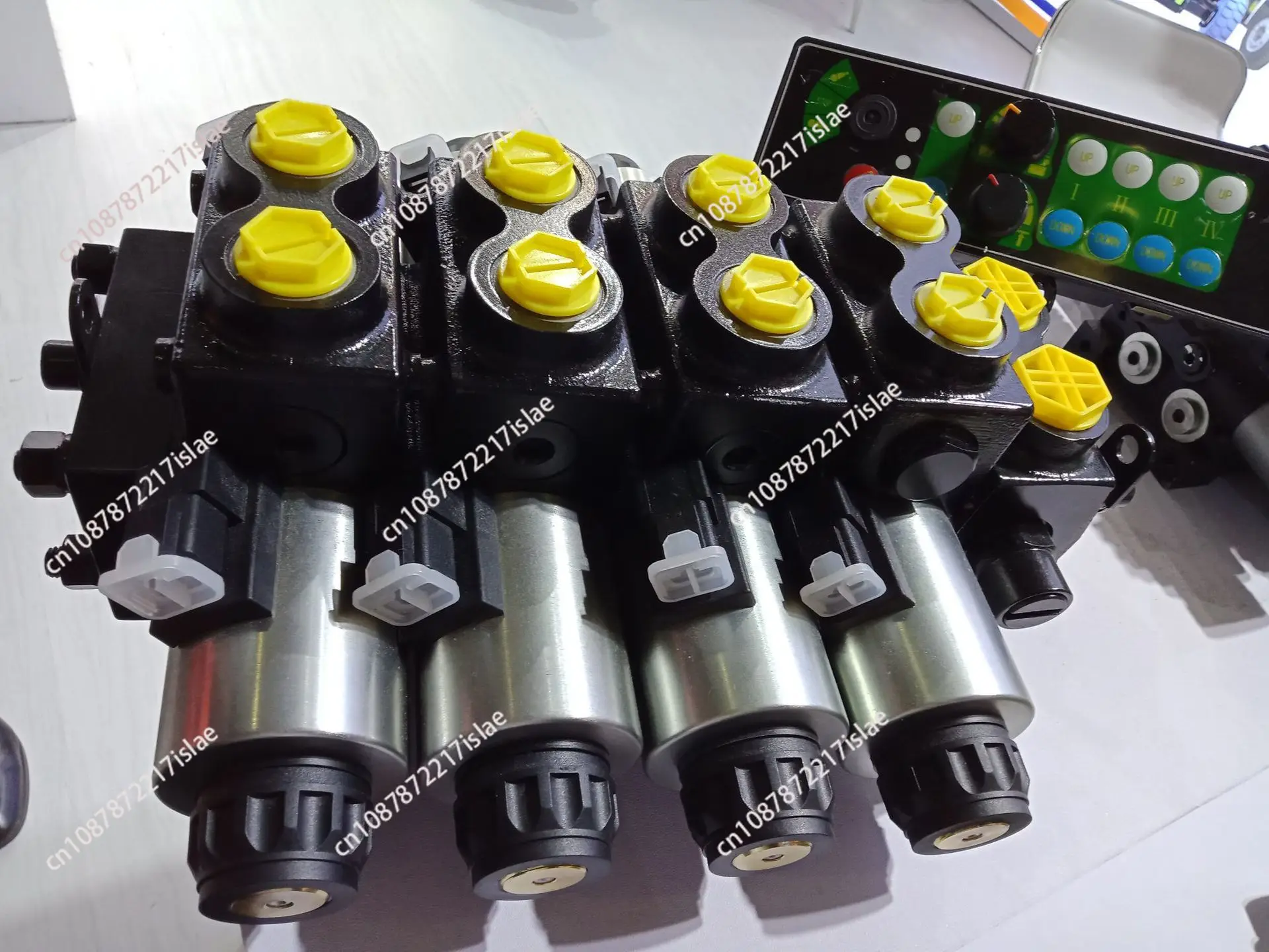 Large tractor electric control valve High horsepower tractor electronic control multi-way valve 2/3/4/5 way 12V/24V