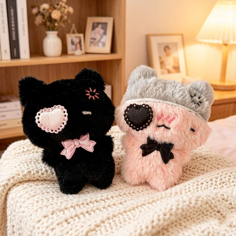 Weicher Plüsch-Kätzchen-Schlüsselanhänger, niedliches schwarz-rosa Katzen-Design, Rucksackanhänger, Taschenanhänger, Schlüsselring, süßes Geschenk für Freunde und Familie