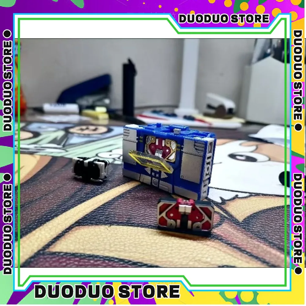 Immagine 3: Disponibile PT-04 Transformation Soundwave PT04 con Tape G1 Mini Pocket War KO DX9 Action Figure Robot Giocattoli Regalo per Bambini