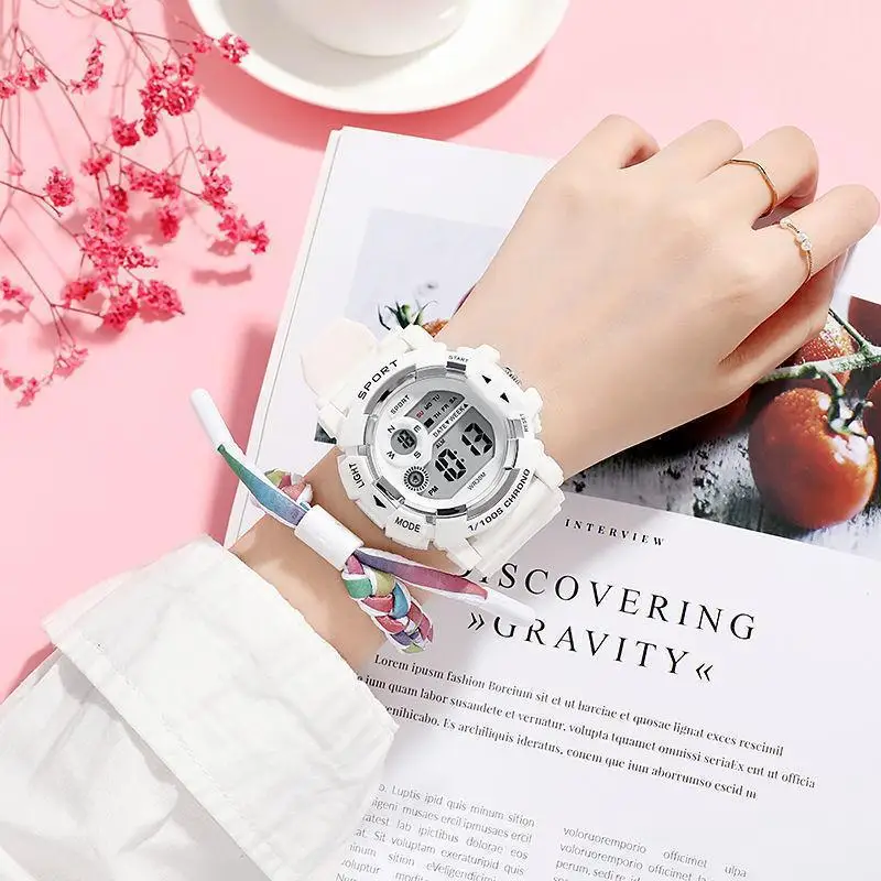 Женские кварцевые часы YIKAZE, классические винтажные часы для студенток, электронные наручные часы, водонепроницаемые цифровые электронные часы с будильником