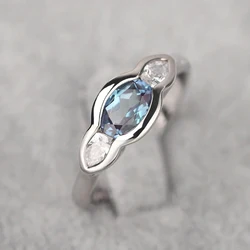 Huitan Blue/White Cubic Zirconia Rings for Women Creative Engagement Wedding Band Accessories Temperament Elegant Lady Jewelry