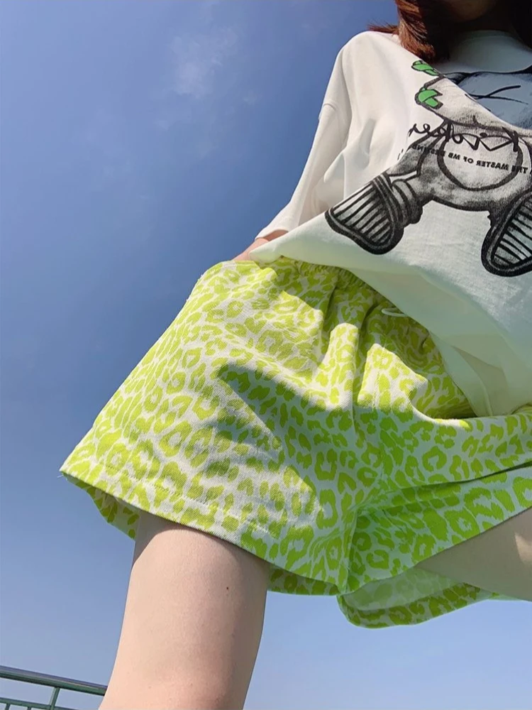 Ladies Stylish Fluorescent Green Animal Print Jeans Shorts Baggy A-shape Flare Leg Relaxed Fit Everyday Wear Flattering Fashion