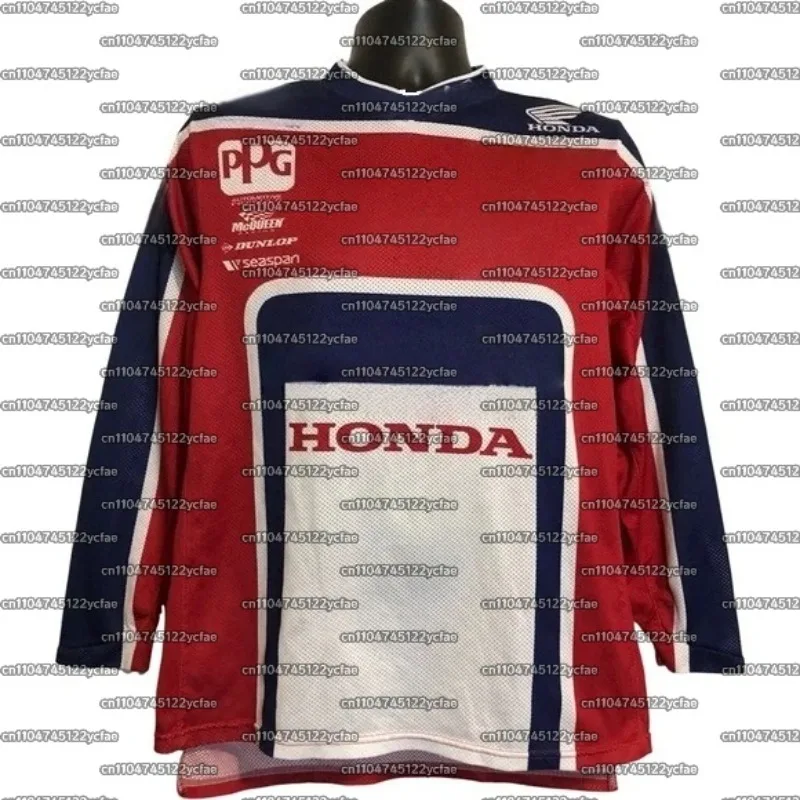 

Honda Racing Team Retro Hip Hop Casual Long Sleeve Tshirt Men Women Fashionable Comfortable Sportswear Motorcycle Enthusiast Top