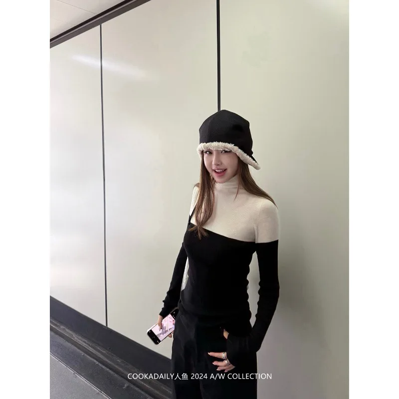 

Women Knitting Swater 2025 Winter New Women's Turtleneck Wool Base Layer Black White Color Block Minimalist Versatile Slim Top