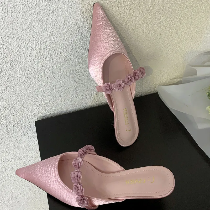 

Атласные дизайнерские босоножки на каблуке с цветочным принтом, женские туфли-лодочки с острым носком, элегантное банкетное платье с открытой пяткой, шлепанцы на каблуке, женские шлепанцы