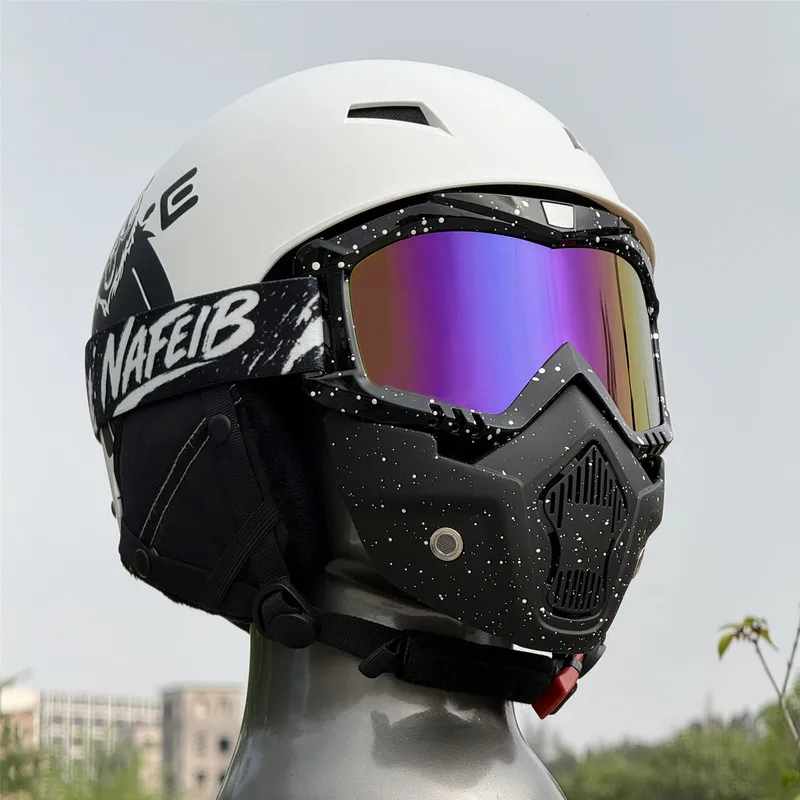 Motorcycle riding face shield, helmet visor, detachable UV400 protective face shield for helmets, offering wind and sand protect